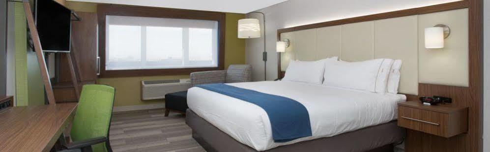 Holiday Inn Express & Suites - Southgate - Detroit Area, An Ihg Hotel מראה חיצוני תמונה